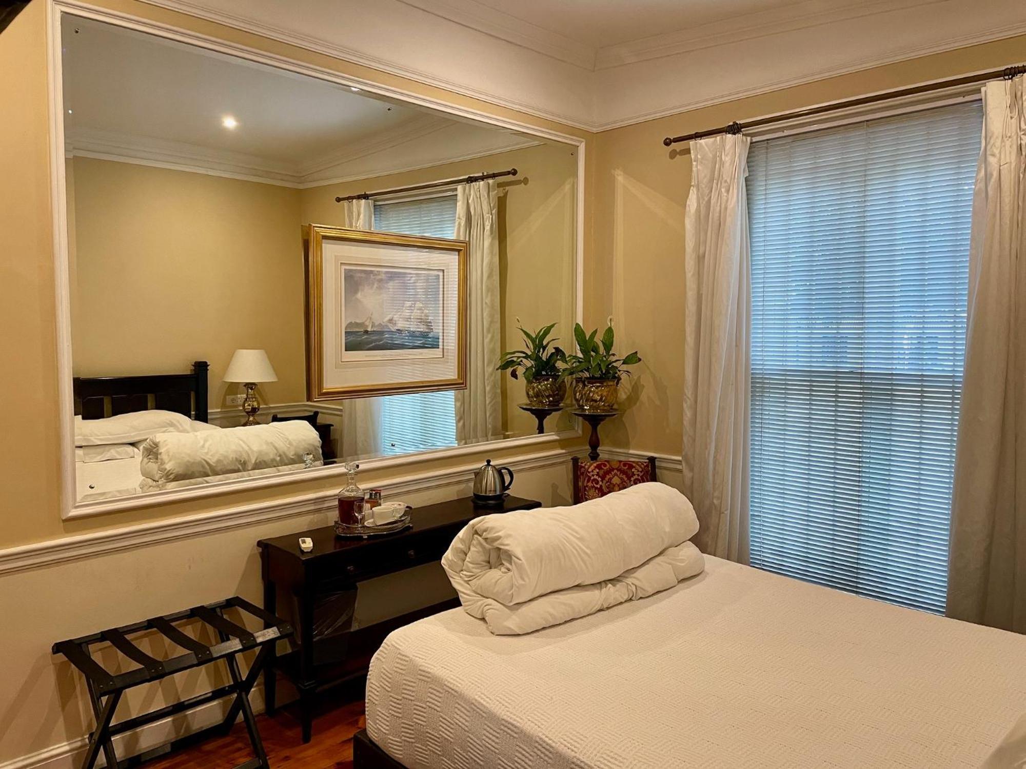 קייפטאון Tintagel Guest House מראה חיצוני תמונה