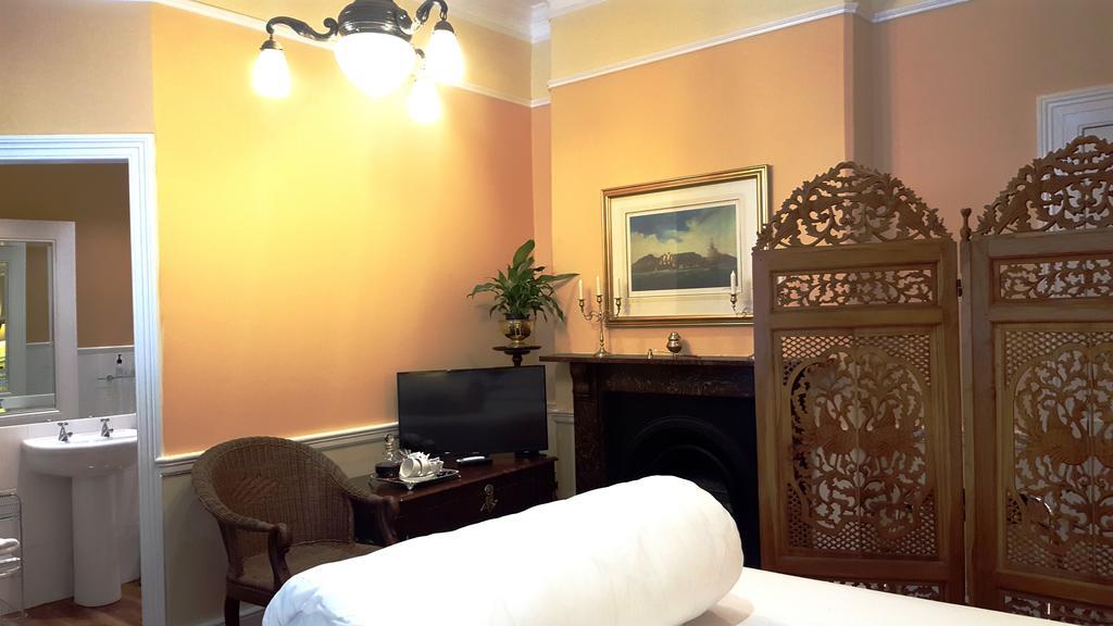 קייפטאון Tintagel Guest House מראה חיצוני תמונה